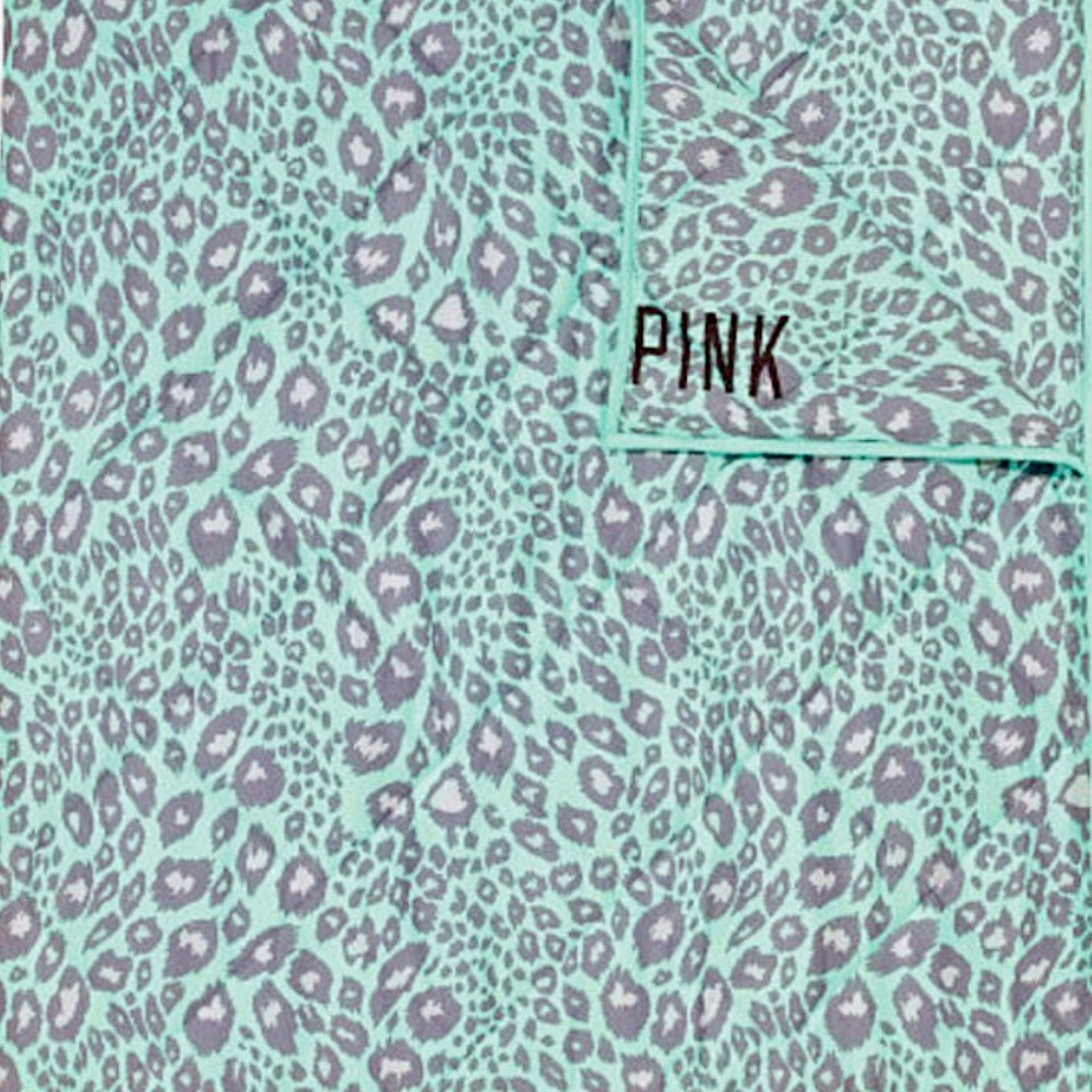 RARE VS Pink Mint Leopard King size bed set